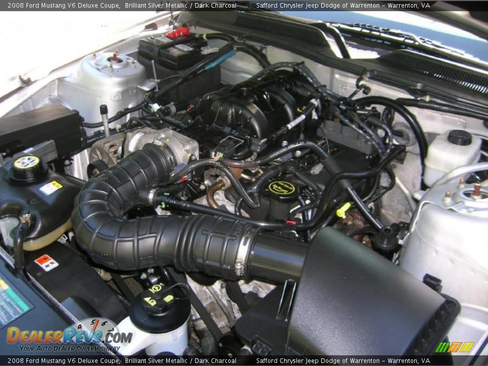 2008 Ford Mustang V6 Deluxe Coupe Brilliant Silver Metallic / Dark Charcoal Photo #5