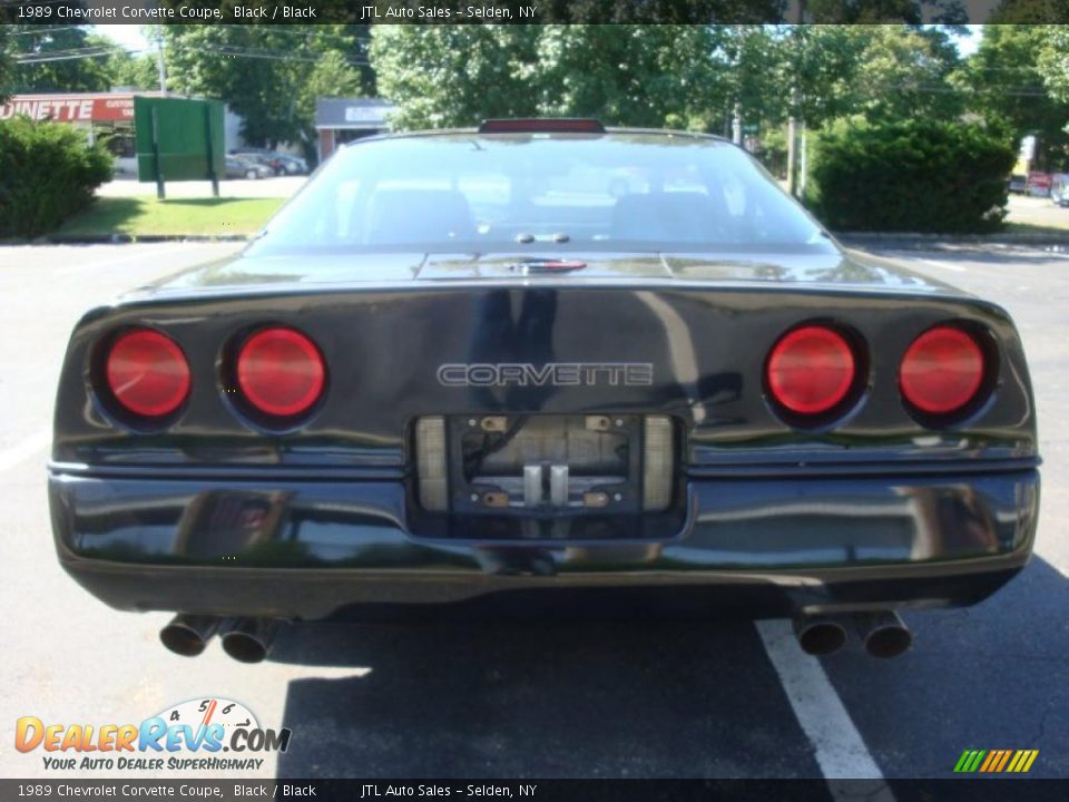 1989 Chevrolet Corvette Coupe Black / Black Photo #5