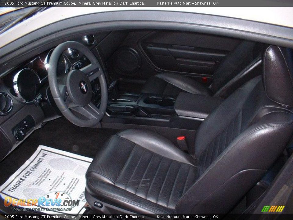 2005 Ford Mustang GT Premium Coupe Mineral Grey Metallic / Dark Charcoal Photo #8