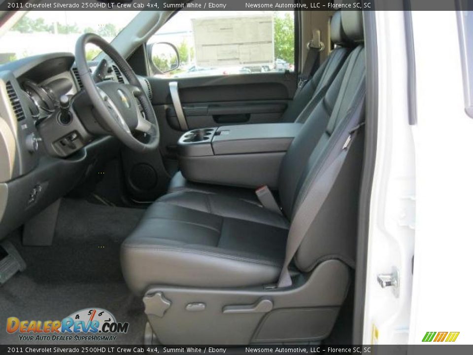 2011 Chevrolet Silverado 2500HD LT Crew Cab 4x4 Summit White / Ebony Photo #4