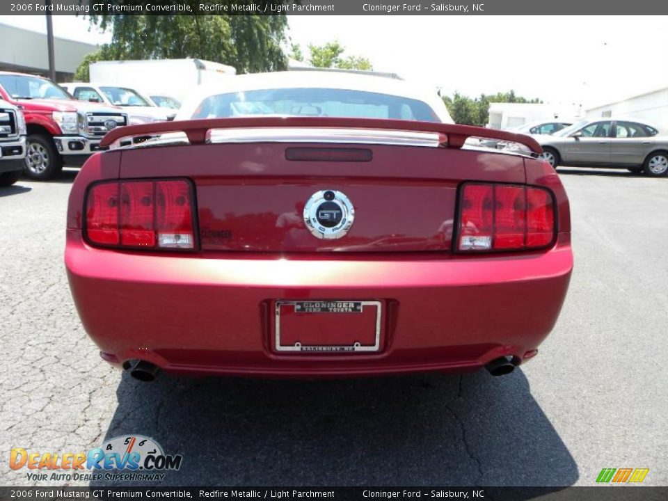 2006 Ford Mustang GT Premium Convertible Redfire Metallic / Light Parchment Photo #4