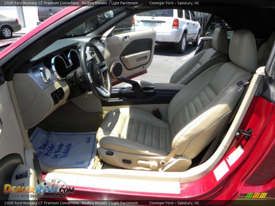 2006 Ford Mustang GT Premium Convertible Redfire Metallic / Light Parchment Photo #8