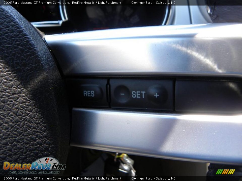 2006 Ford Mustang GT Premium Convertible Redfire Metallic / Light Parchment Photo #21