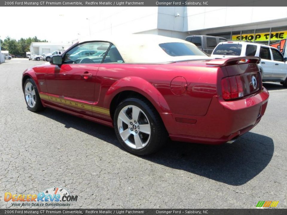 2006 Ford Mustang GT Premium Convertible Redfire Metallic / Light Parchment Photo #24