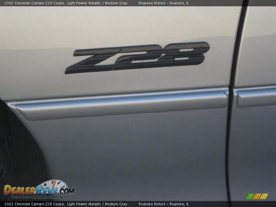 2002 Chevrolet Camaro Z28 Coupe Light Pewter Metallic / Medium Gray Photo #2