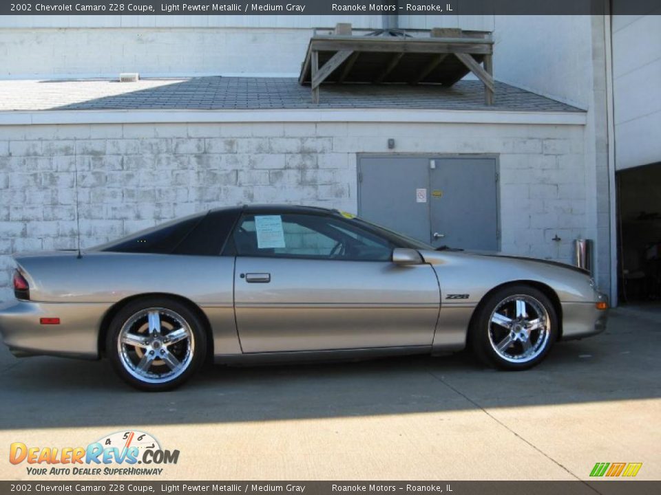 2002 Chevrolet Camaro Z28 Coupe Light Pewter Metallic / Medium Gray Photo #22