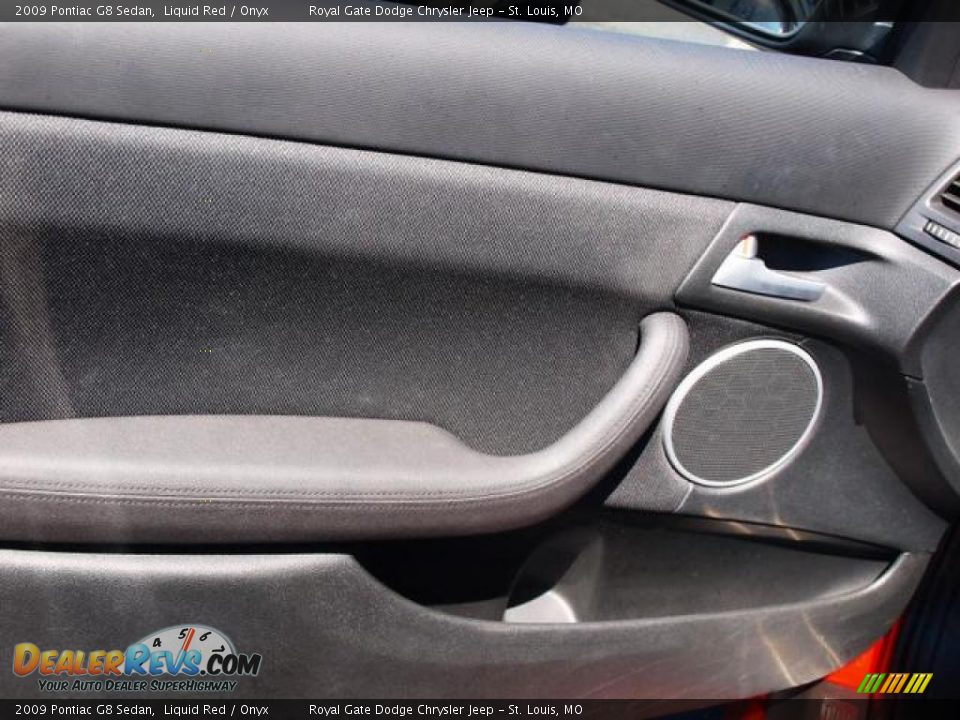 2009 Pontiac G8 Sedan Liquid Red / Onyx Photo #15