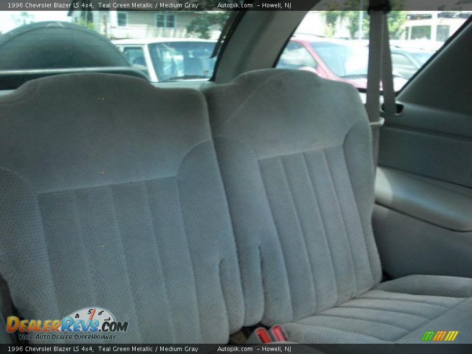 1996 Chevrolet Blazer LS 4x4 Teal Green Metallic / Medium Gray Photo #11