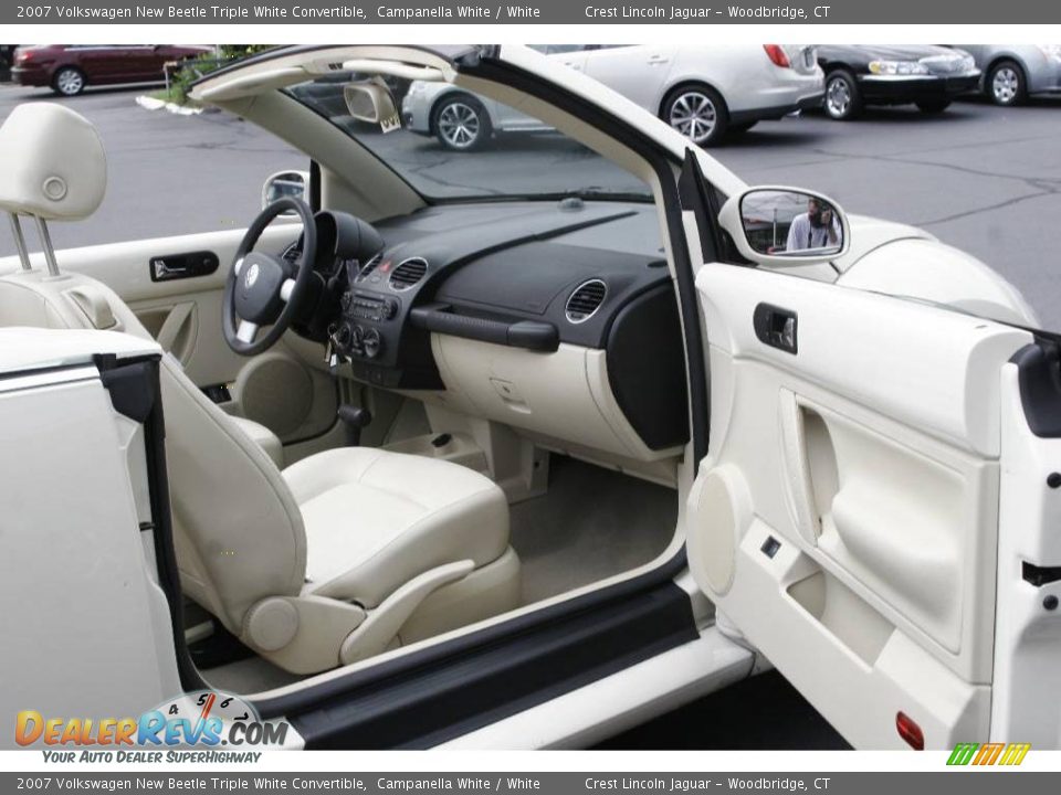 2007 Volkswagen New Beetle Triple White Convertible Campanella White / White Photo #12