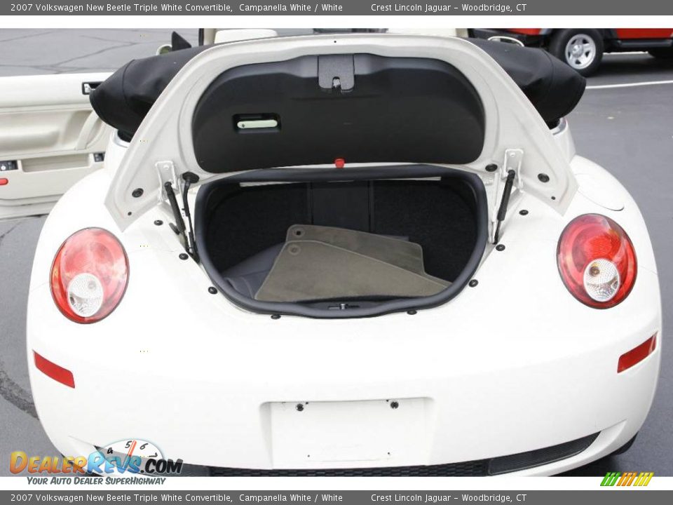 2007 Volkswagen New Beetle Triple White Convertible Campanella White / White Photo #19