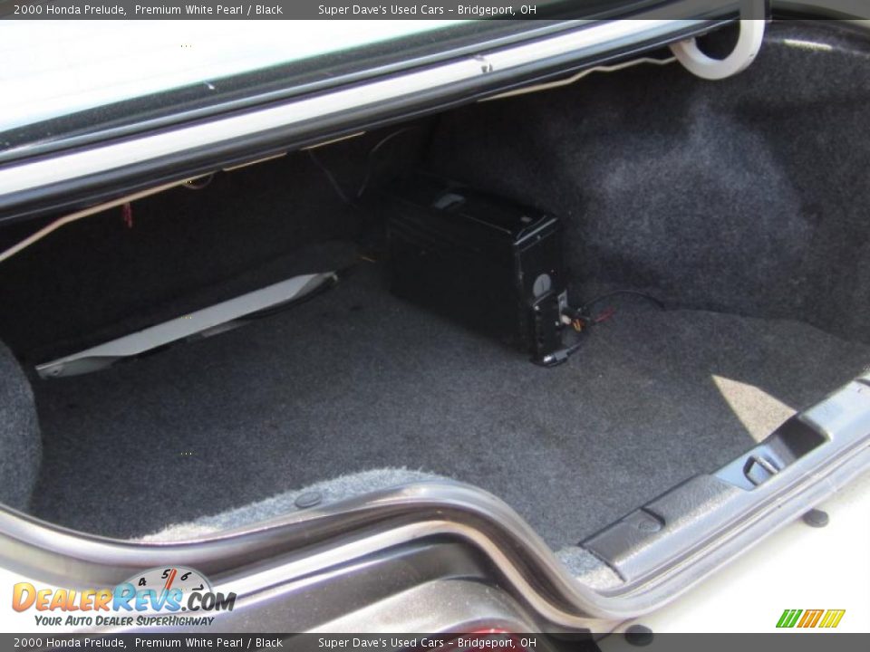 2000 Honda Prelude Premium White Pearl / Black Photo #13