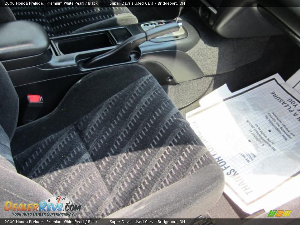 2000 Honda Prelude Premium White Pearl / Black Photo #16