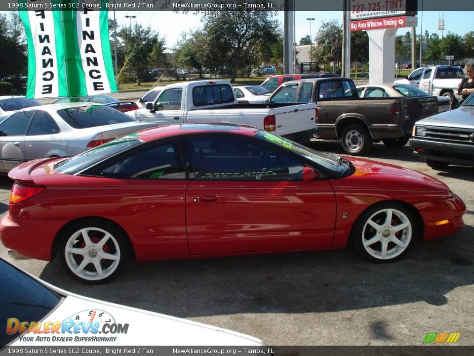 1998 Saturn S Series SC2 Coupe Bright Red / Tan Photo #4