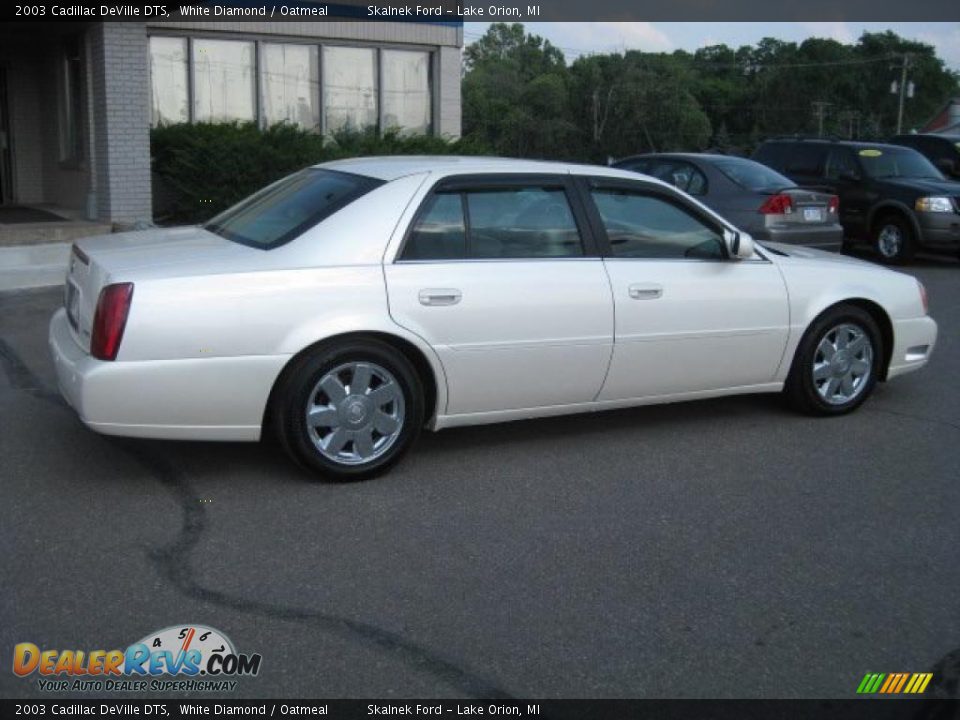 2003 Cadillac DeVille DTS White Diamond / Oatmeal Photo #2