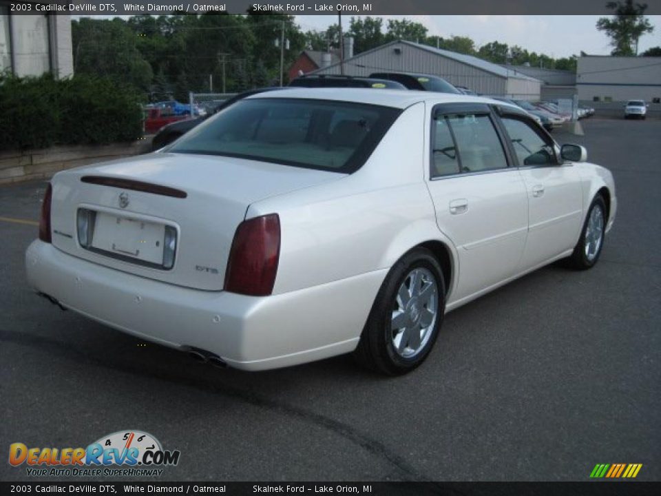 2003 Cadillac DeVille DTS White Diamond / Oatmeal Photo #3