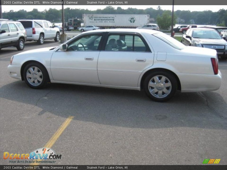 2003 Cadillac DeVille DTS White Diamond / Oatmeal Photo #6