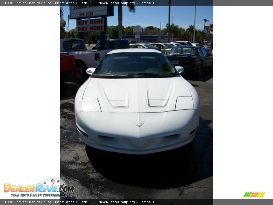 1996 Pontiac Firebird Coupe Bright White / Black Photo #2