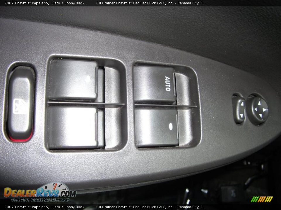 2007 Chevrolet Impala SS Black / Ebony Black Photo #12