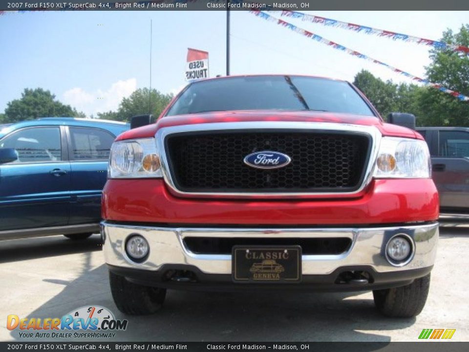 2007 Ford F150 XLT SuperCab 4x4 Bright Red / Medium Flint Photo #2