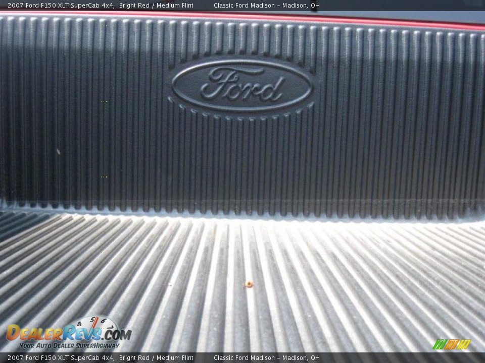 2007 Ford F150 XLT SuperCab 4x4 Bright Red / Medium Flint Photo #32