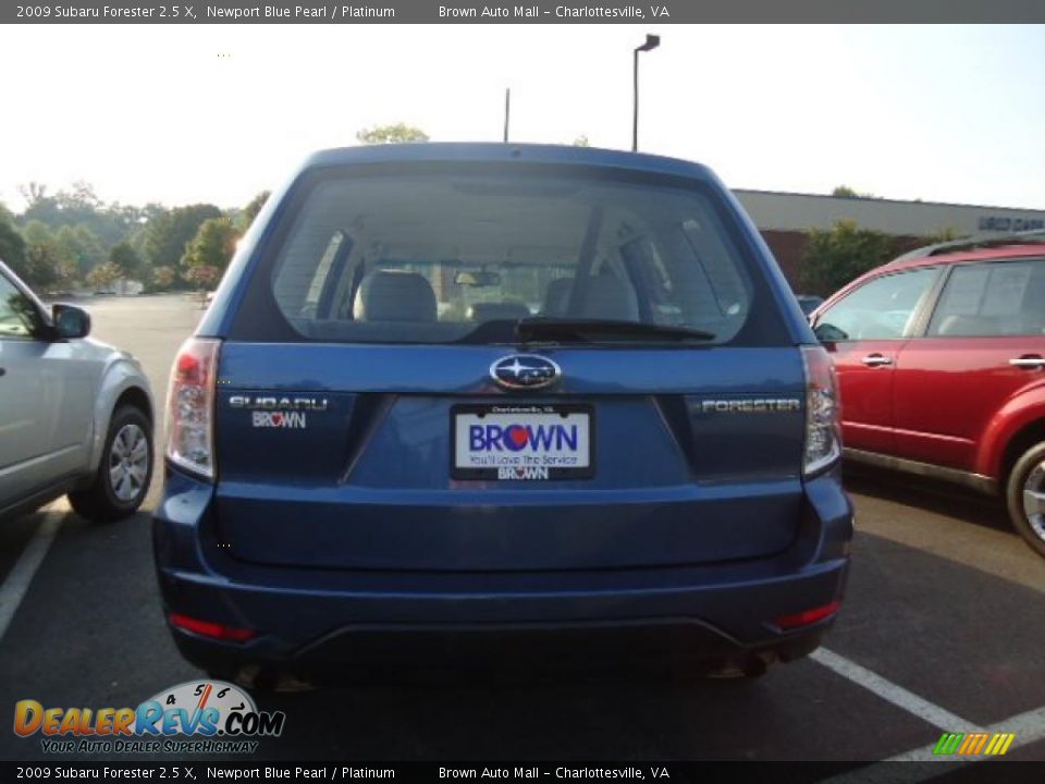2009 Subaru Forester 2.5 X Newport Blue Pearl / Platinum Photo #3
