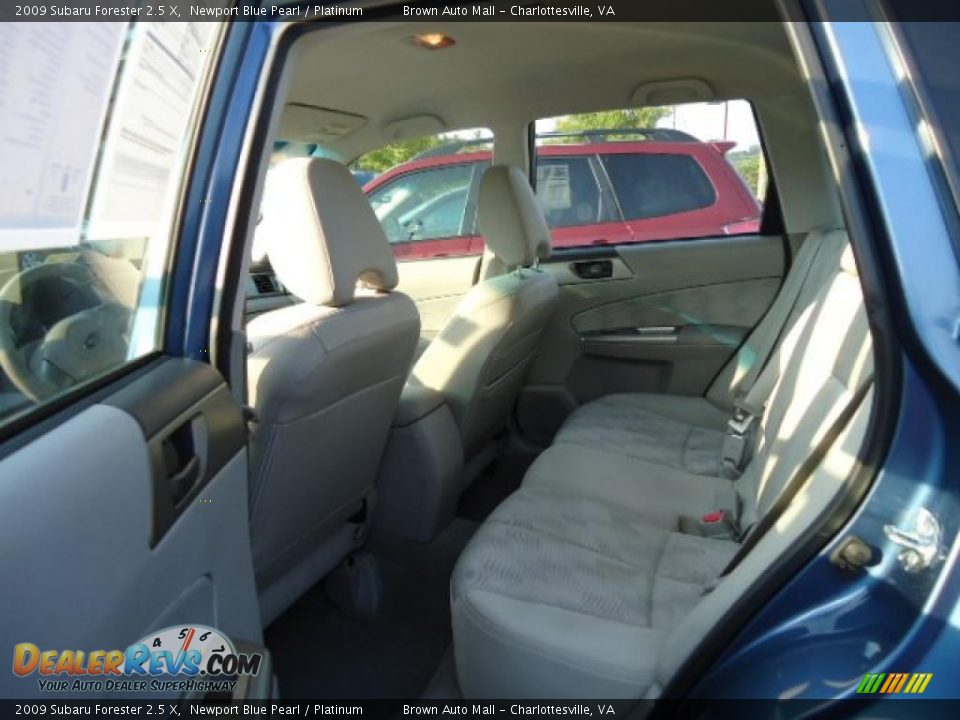 2009 Subaru Forester 2.5 X Newport Blue Pearl / Platinum Photo #6