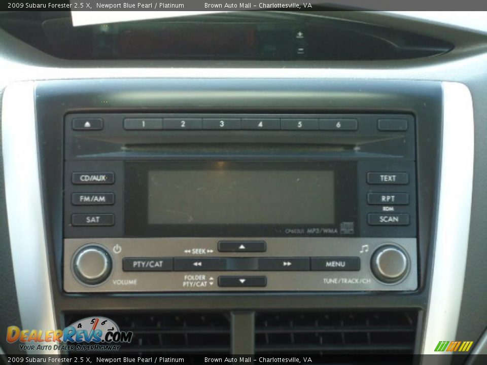 2009 Subaru Forester 2.5 X Newport Blue Pearl / Platinum Photo #9
