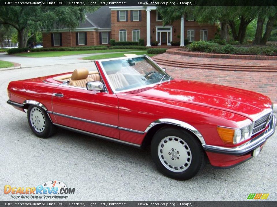 1985 Mercedes-Benz SL Class 380 SL Roadster Signal Red / Parchment Photo #4