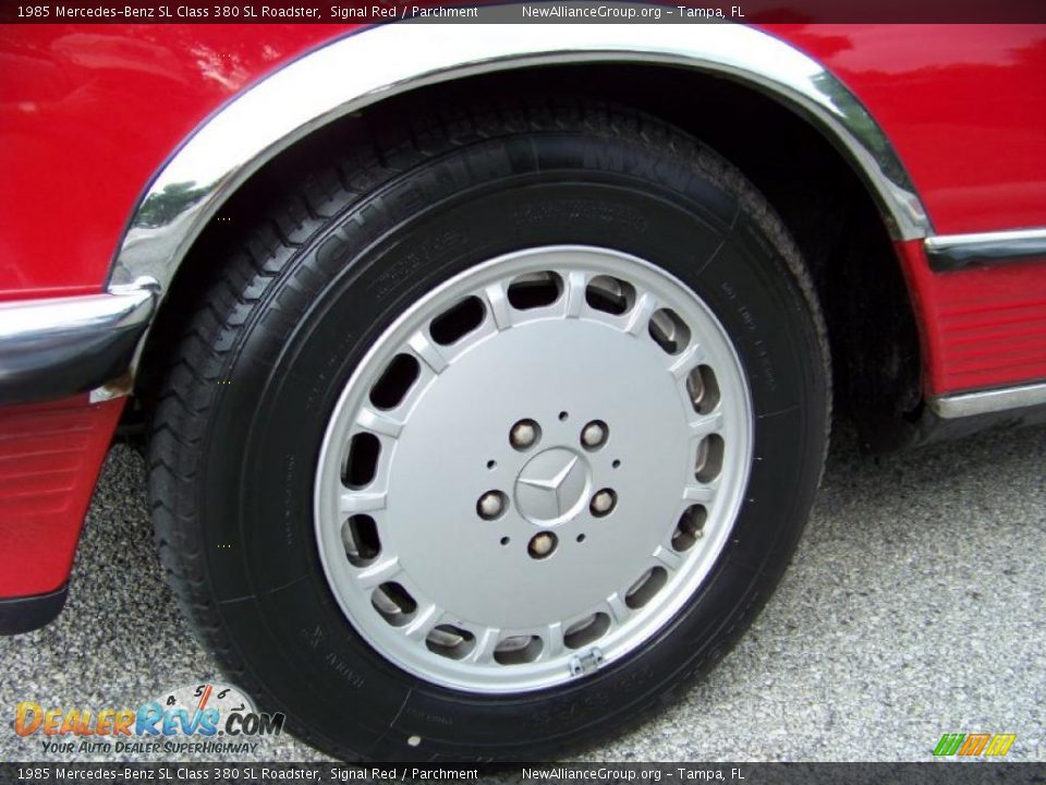 1985 Mercedes-Benz SL Class 380 SL Roadster Signal Red / Parchment Photo #19