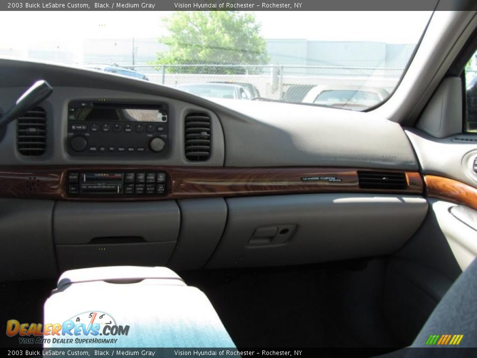 2003 Buick LeSabre Custom Black / Medium Gray Photo #18