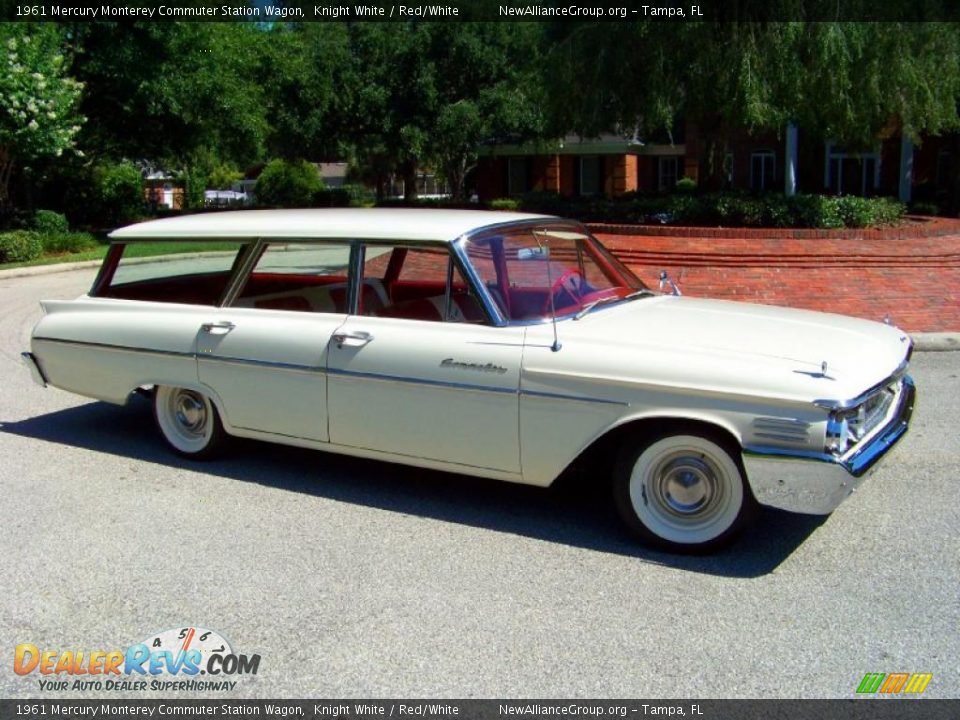 1961 Mercury Monterey Commuter Station Wagon Knight White / Red/White Photo #3