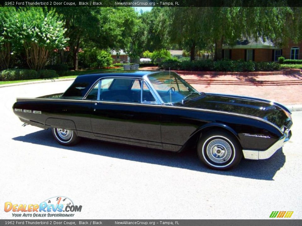 1962 Ford Thunderbird 2 Door Coupe Black / Black Photo #4