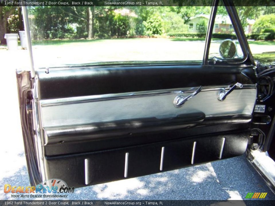 1962 Ford Thunderbird 2 Door Coupe Black / Black Photo #27