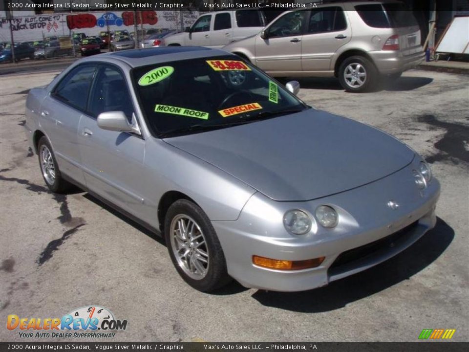 2000 Acura Integra LS Sedan Vogue Silver Metallic / Graphite Photo #1