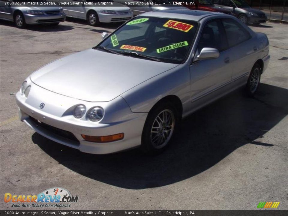 2000 Acura Integra LS Sedan Vogue Silver Metallic / Graphite Photo #2
