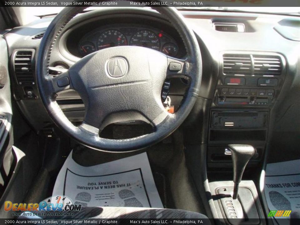 2000 Acura Integra LS Sedan Vogue Silver Metallic / Graphite Photo #23