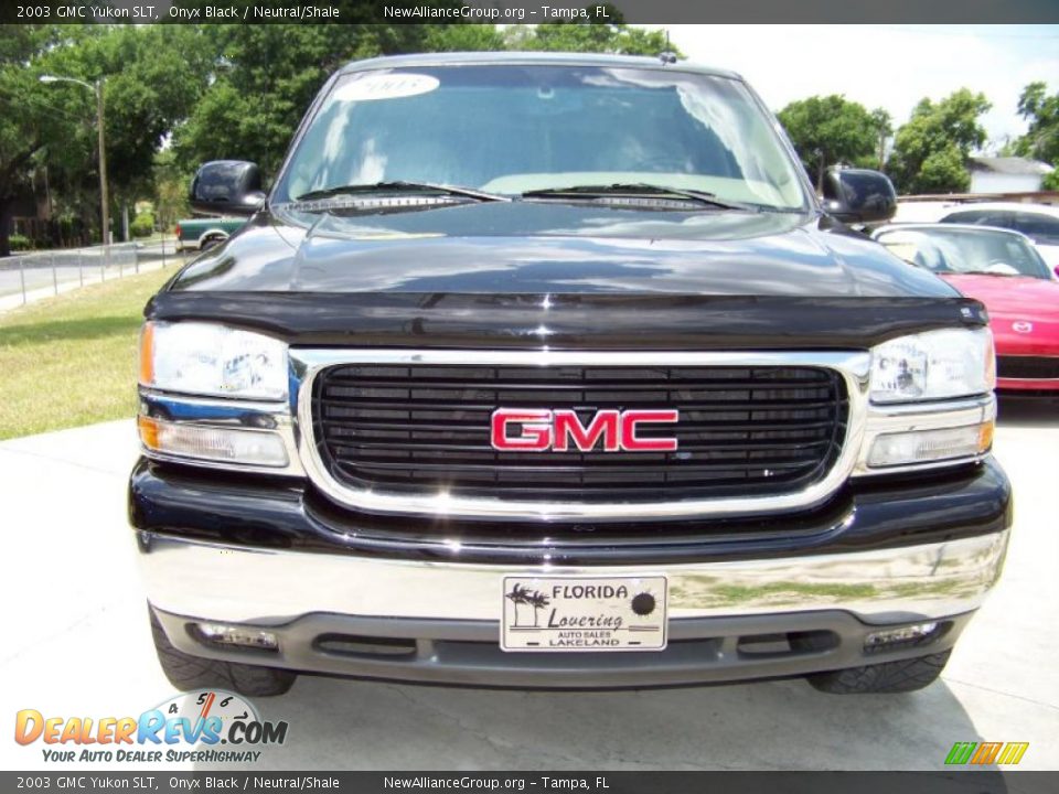 2003 GMC Yukon SLT Onyx Black / Neutral/Shale Photo #2