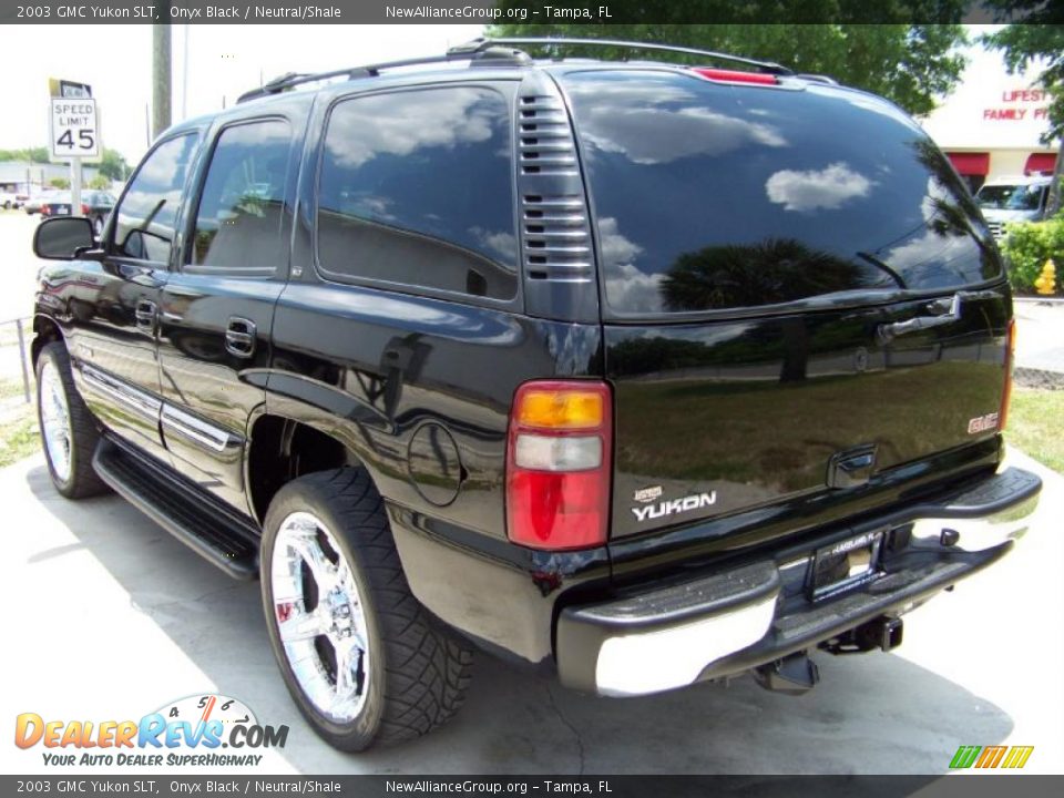 2003 GMC Yukon SLT Onyx Black / Neutral/Shale Photo #7