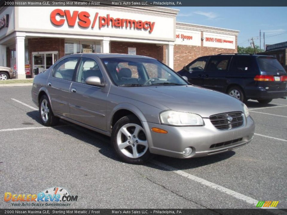 2000 Nissan Maxima GLE Sterling Mist Metallic / Frost Photo #2