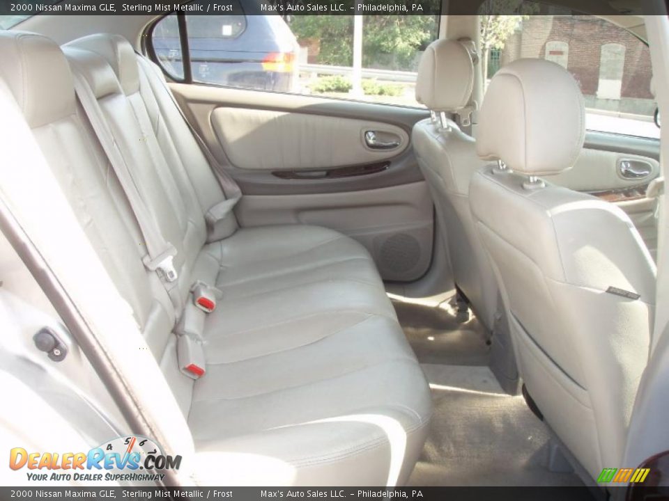 2000 Nissan Maxima GLE Sterling Mist Metallic / Frost Photo #7