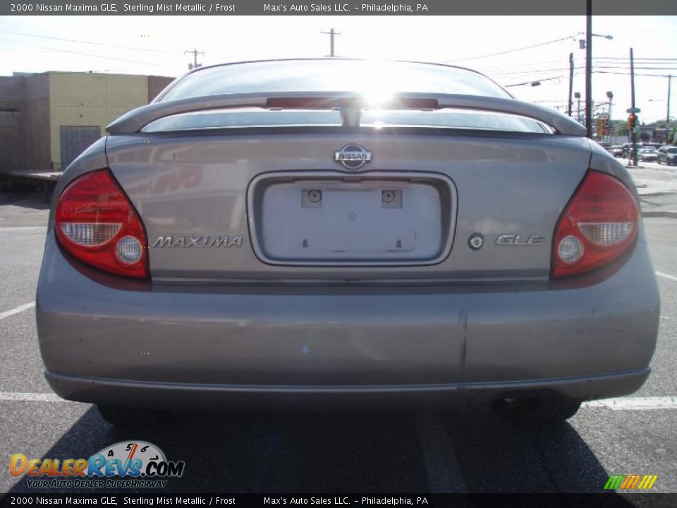 2000 Nissan Maxima GLE Sterling Mist Metallic / Frost Photo #22