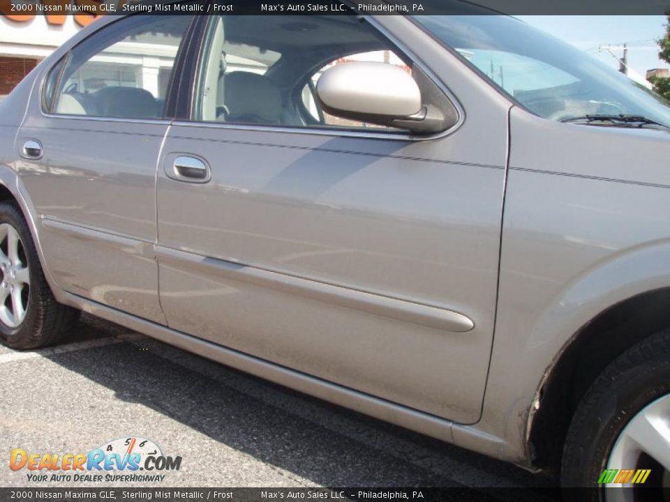 2000 Nissan Maxima GLE Sterling Mist Metallic / Frost Photo #26