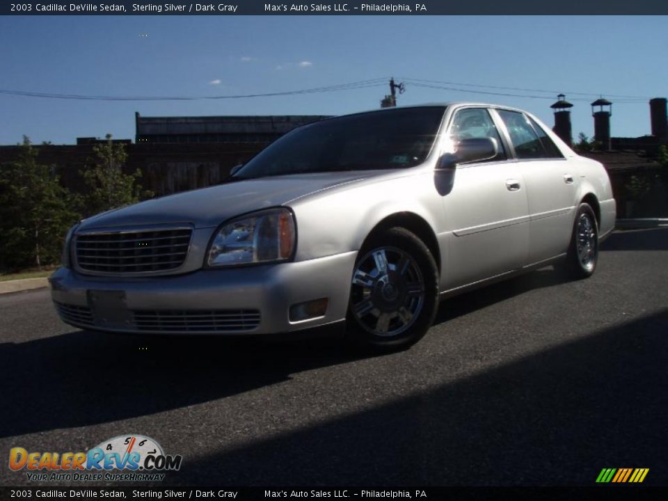 2003 Cadillac DeVille Sedan Sterling Silver / Dark Gray Photo #2