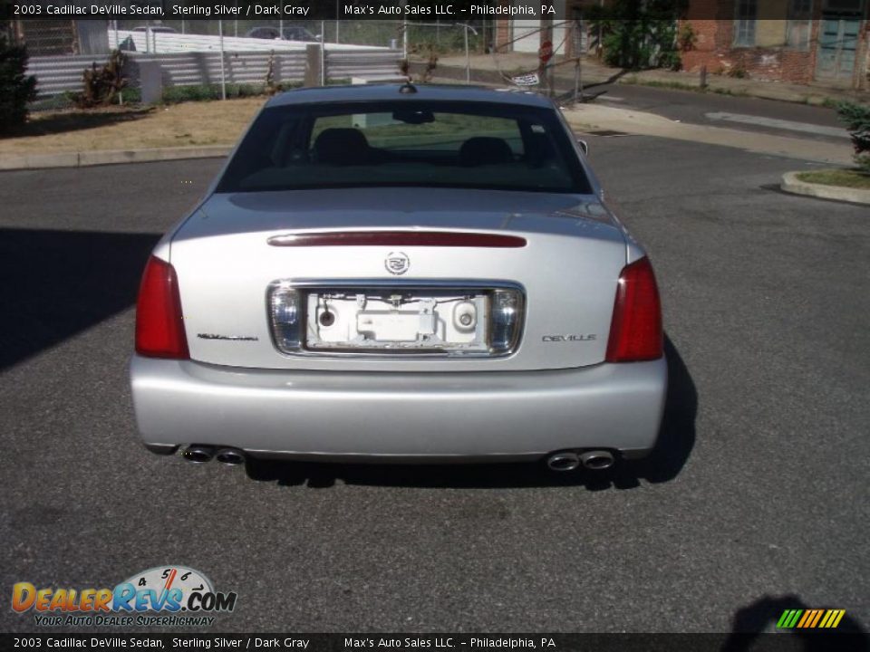 2003 Cadillac DeVille Sedan Sterling Silver / Dark Gray Photo #16