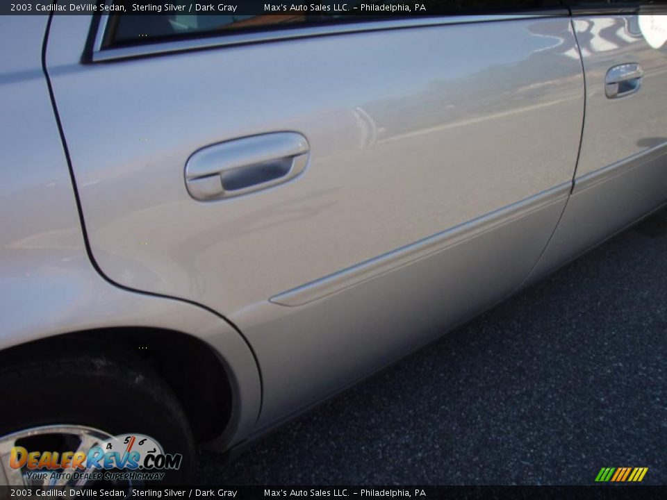 2003 Cadillac DeVille Sedan Sterling Silver / Dark Gray Photo #26
