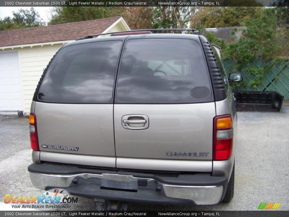 2002 Chevrolet Suburban 1500 LT Light Pewter Metallic / Medium Gray/Neutral Photo #6