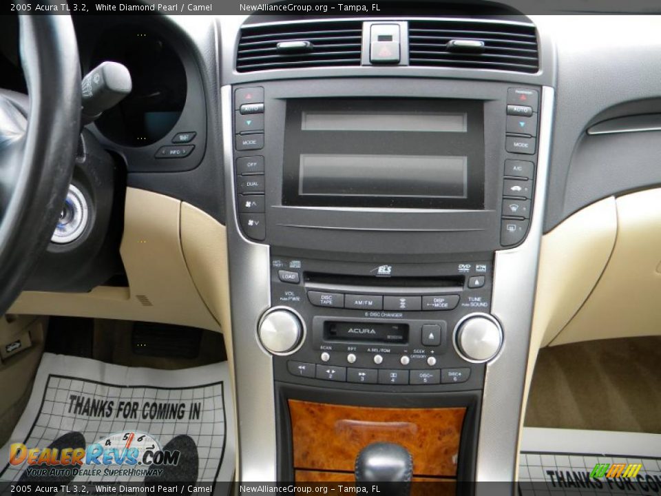 2005 Acura TL 3.2 White Diamond Pearl / Camel Photo #12