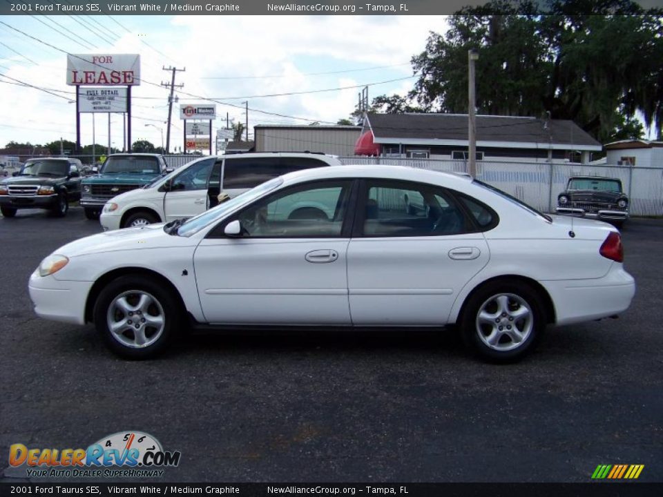 2001 Ford Taurus SES Vibrant White / Medium Graphite Photo #3