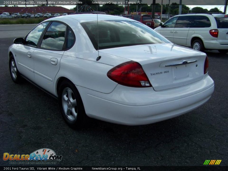 2001 Ford Taurus SES Vibrant White / Medium Graphite Photo #4