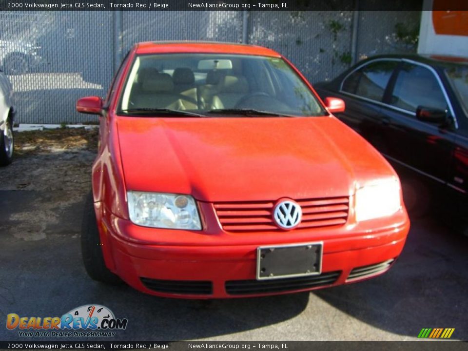 2000 Volkswagen Jetta GLS Sedan Tornado Red / Beige Photo #2